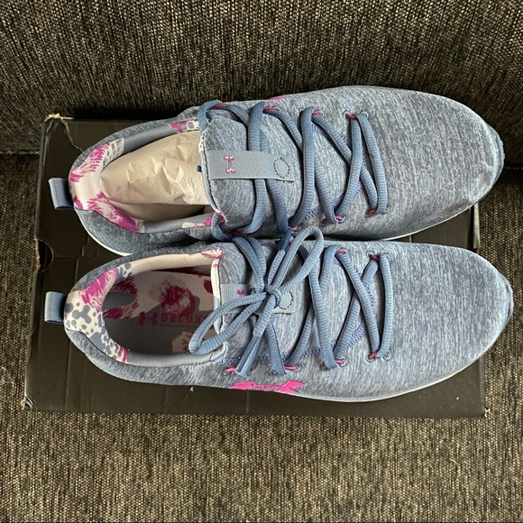 New Under Armour Charged Impulse shoes - Picture 2 of 4